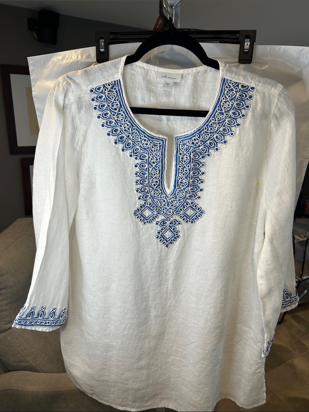J. JILL White Embroidered Linen Tunic with Blue Detailing FLAWED